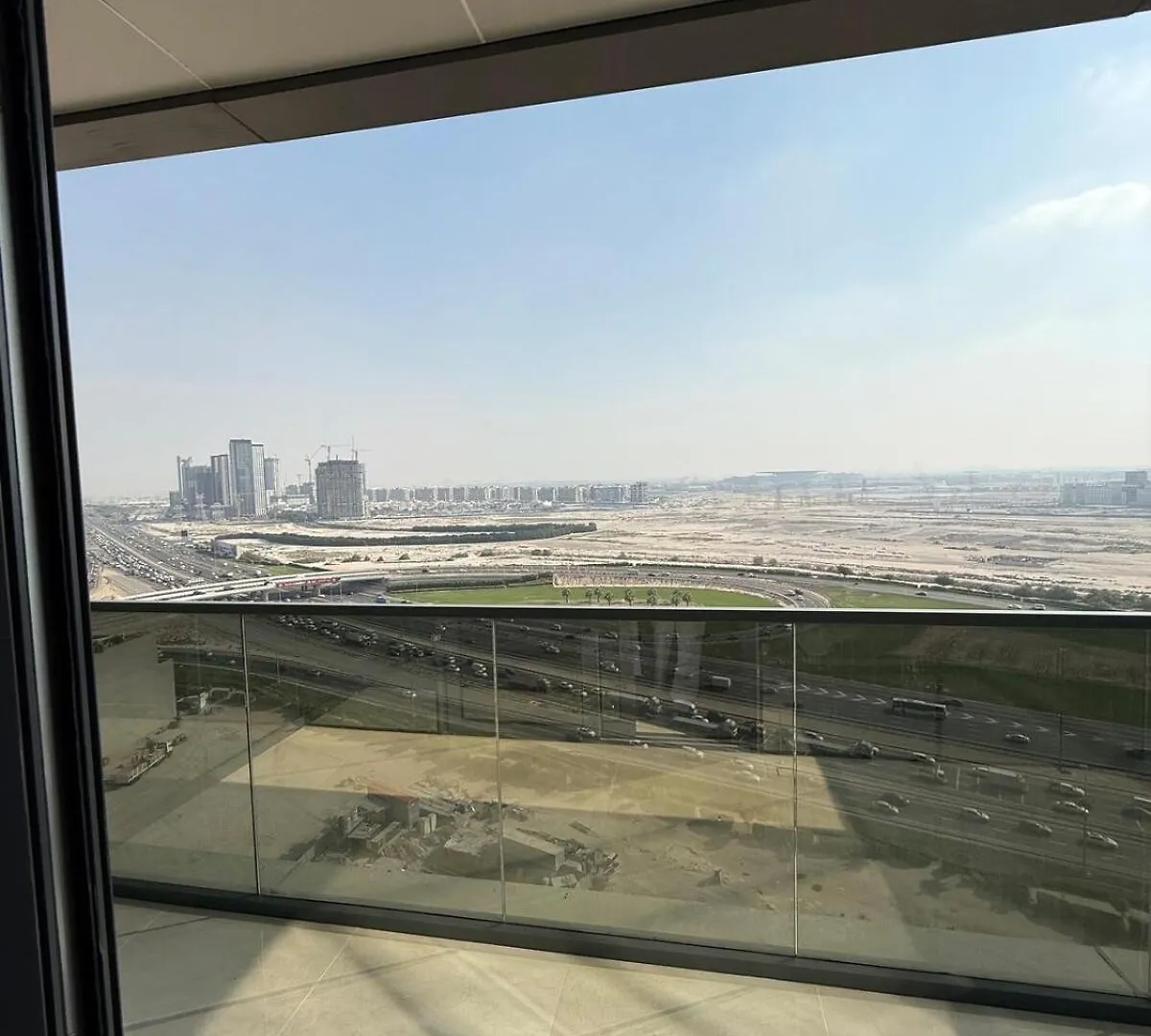 Luxurious 2-Bedroom Business Bay Dubai