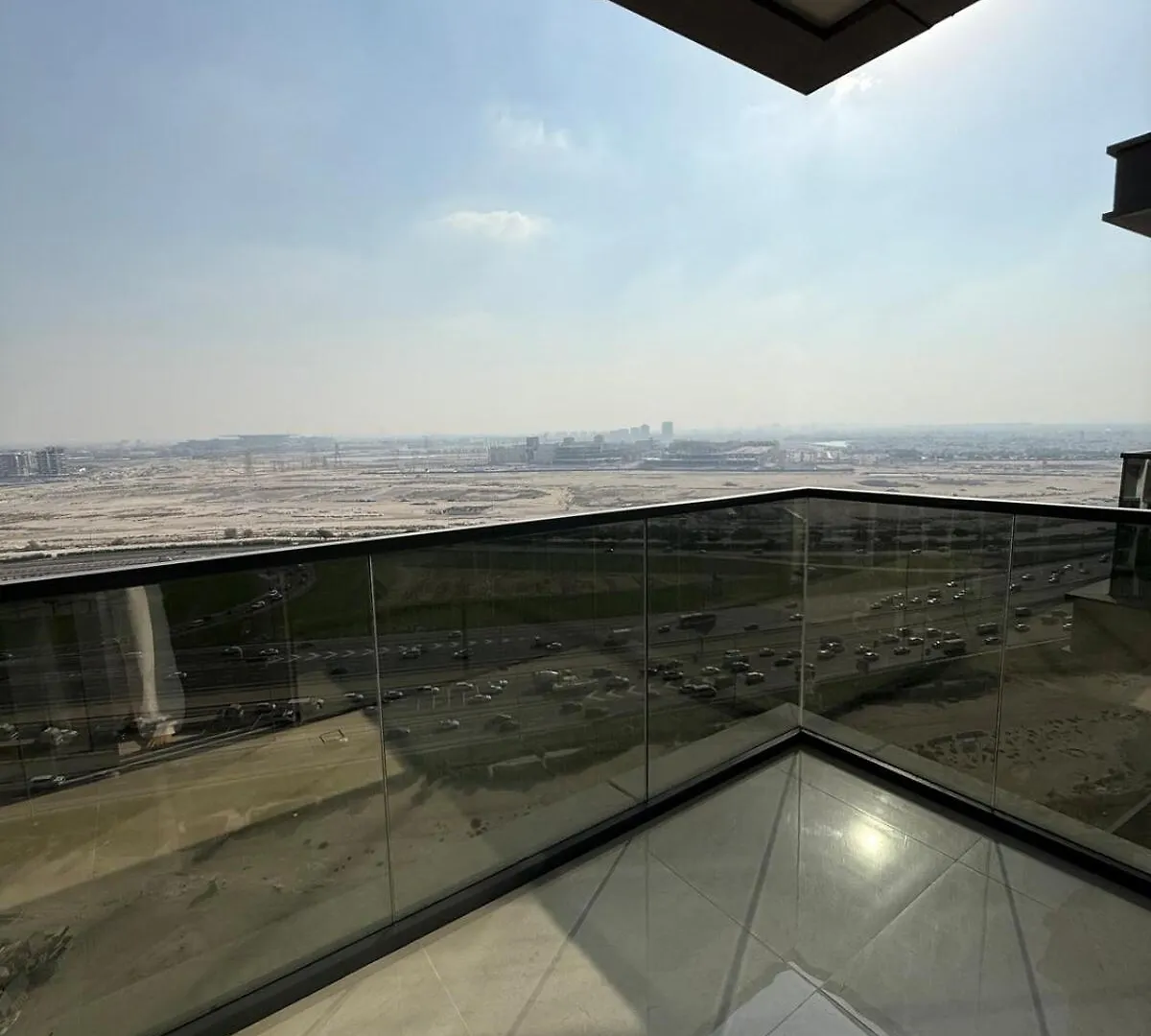 Apartment Luxurious 2-Bedroom Business Bay Dubai